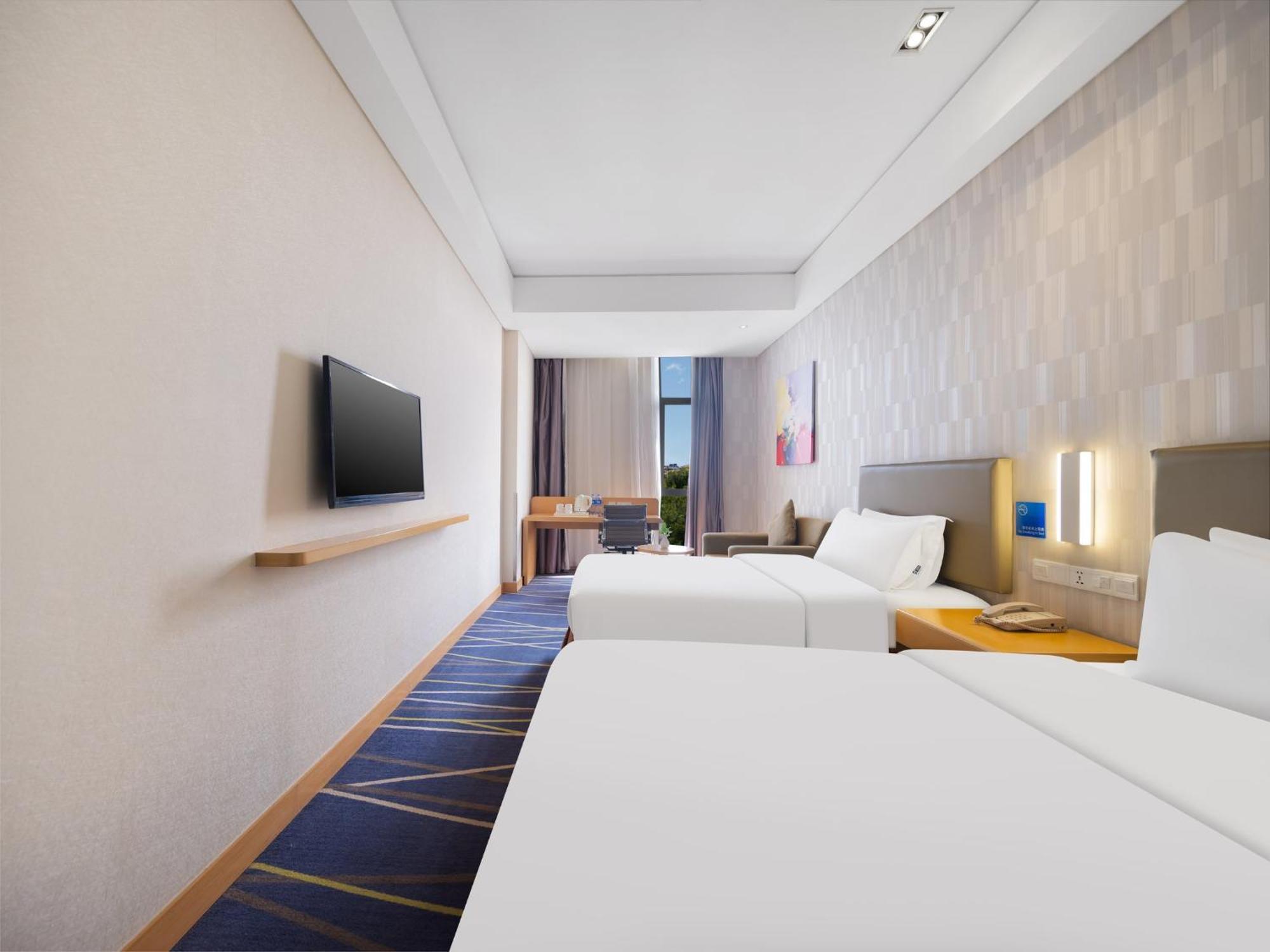 Holiday Inn Express Zhengzhou Airport By Ihg Hszincseng Kültér fotó